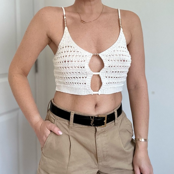 Croche Knit Open Front Spaghetti Strap Crop Cami - Picture 2 of 9